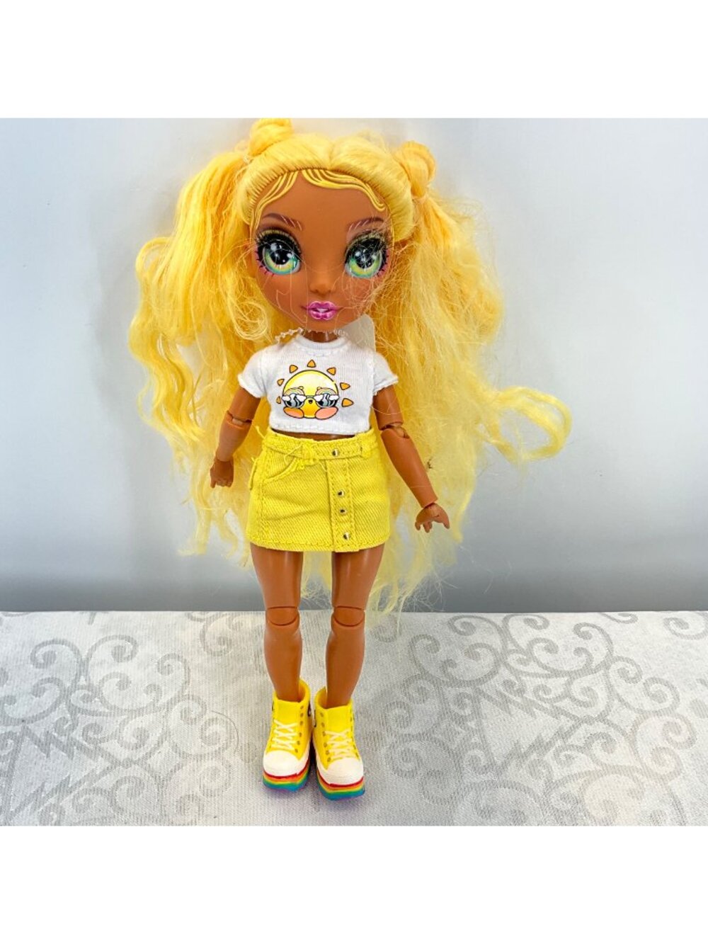 Rainbow High Jr High Sunny Madison Doll 9" Yellow Fashion Doll